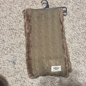UGG Khaki Knit Scarf with Brown Faux Fur Trim